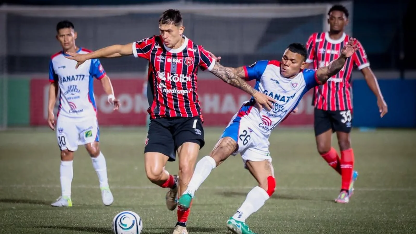 (Video) Alajuelense expone su clasificación y liderato general tras derrota ante Luis Ángel Firpo Deportes - El Mundo CR · Fuente: El Mundo CR