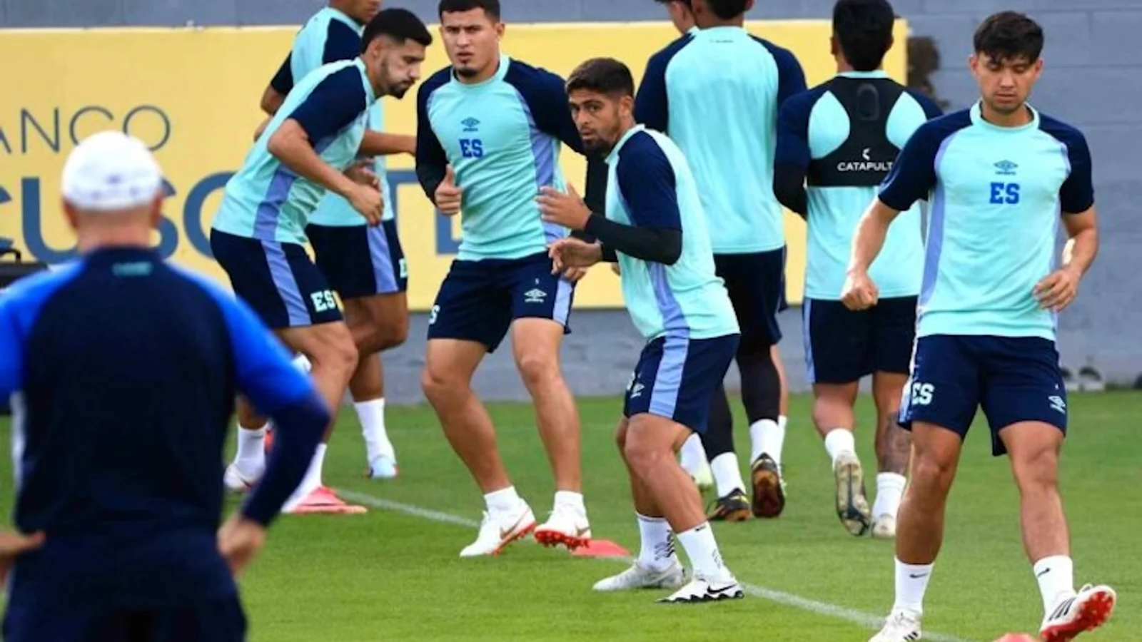 La Selecta debutará ante Martinica en la Liga de Naciones · Fuente: diario.elmundo.sv