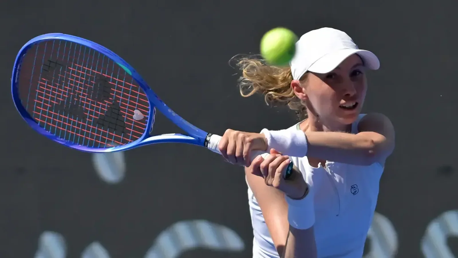 Cristina Bucsa, octava favorita, se unió este martes a la belga Elise Mertens, segunda, y a la polaca Maja Chwalinska, tercera, entre las clasificadas a los octavos de · Fuente: Mundo Deportivo