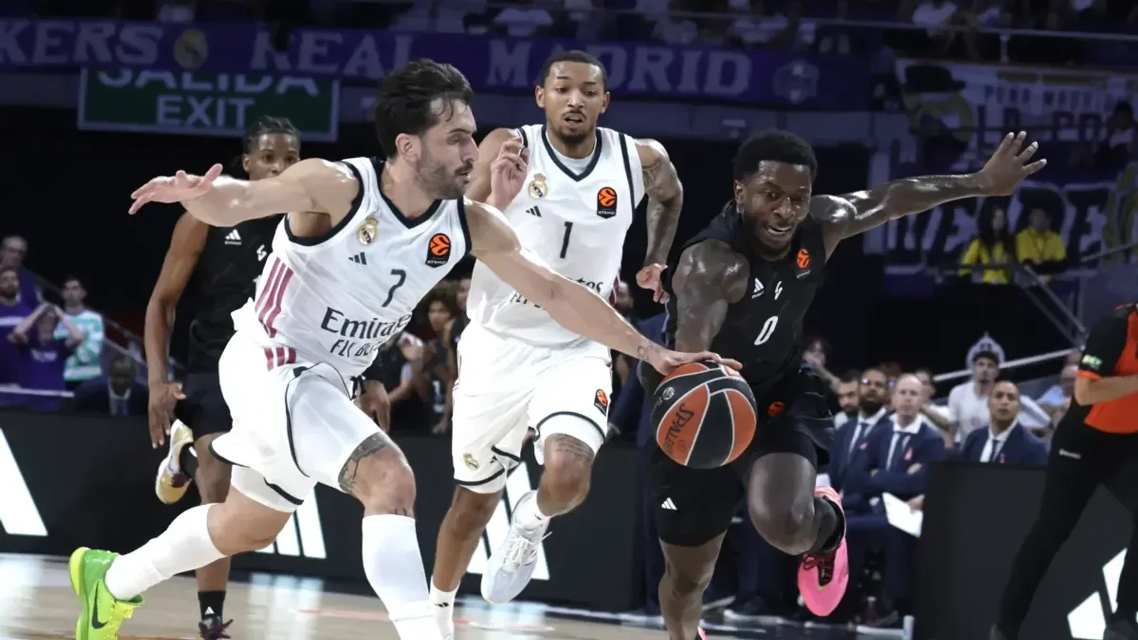 La sexta jornada de la Euroliga ha arrancado con un jueves vibrante y repleto de puntos que ha comenzado a redibujar la tabla clasificatoria. A la espera de que se · Fuente: Mundo Deportivo